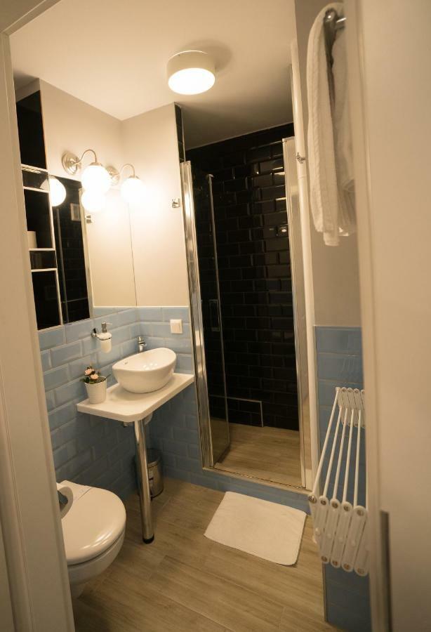 Apartament Hotel Grzybowska 9 Warszawa Exteriör bild