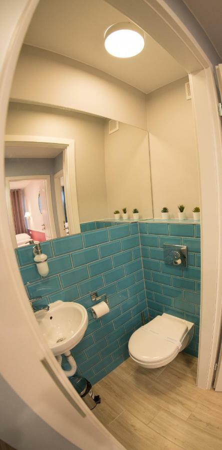 Apartament Hotel Grzybowska 9 Warszawa Exteriör bild