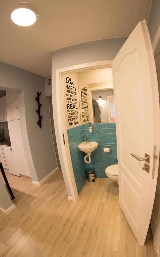 Apartament Hotel Grzybowska 9 Warszawa Exteriör bild